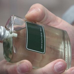 انتخاب بهترین عطرهای تلخ مردانه